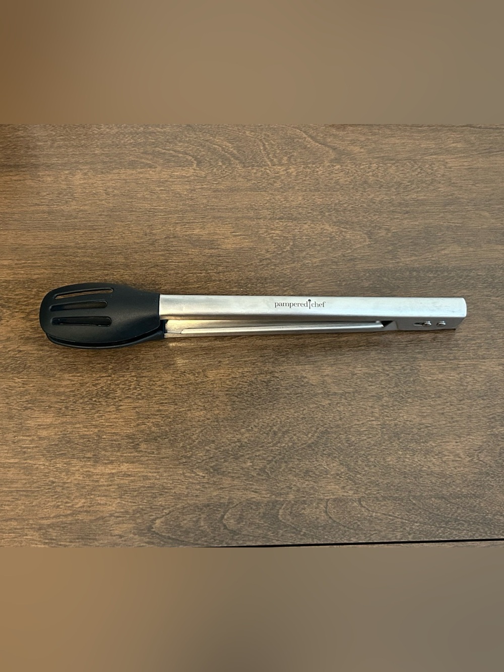 PAMPERED CHEF LARGE 12” TONGS #2955